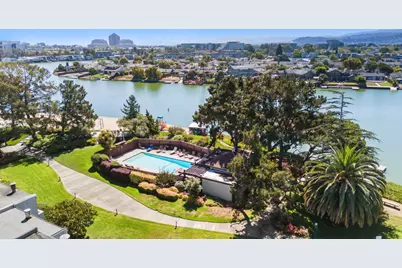 425 Anchor Rd 317, San Mateo, CA 94404 - Photo 49