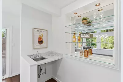 915 Crestview Dr, San Carlos, CA 94070 - Photo 35