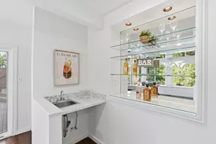 915 Crestview Dr, San Carlos, CA 94070 - Photo 35