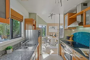 953 Shoreline Dr, San Mateo, CA 94404 - Photo 21