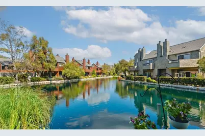 953 Shoreline Dr, San Mateo, CA 94404 - Photo 1