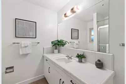 2249 Gundersen Dr, San Jose, CA 95125 - Photo 33