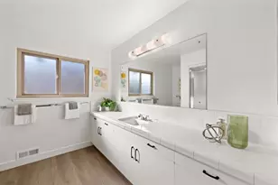 2249 Gundersen Dr, San Jose, CA 95125 - Photo 27