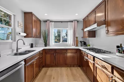 10230 Griffith St, San Jose, CA 95127 - Photo 11