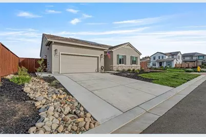 303 Amara Ln, Hollister, CA 95023 - Photo 1