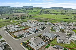 303 Amara Ln, Hollister, CA 95023 - Photo 41