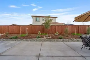 303 Amara Ln, Hollister, CA 95023 - Photo 23