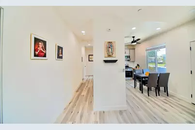 213 W South St, Tracy, CA 95376 - Photo 11