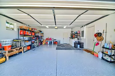 213 W South St, Tracy, CA 95376 - Photo 21