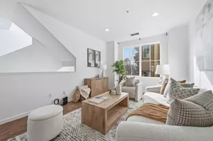 238 Peppermint Tree Ter 5, Sunnyvale, CA 94086 - Photo 5