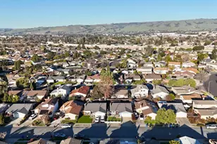 32490 Lake Temescal Ln, Fremont, CA 94555 - Photo 57