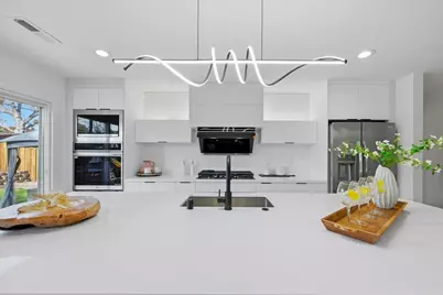 10305 Norwich Ave, Cupertino, CA 95014 - Photo 9
