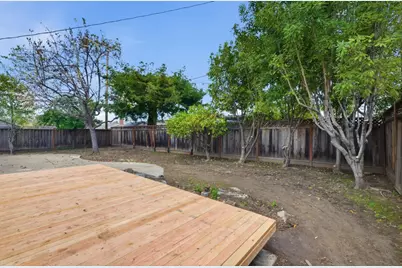 778 Rockwood Dr, San Jose, CA 95129 - Photo 37