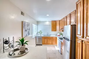 2209 Warfield Way A, San Jose, CA 95122 - Photo 9