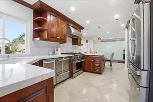 18874 Mt Cimarron St, Fountain Valley, CA 92708 - Photo 17