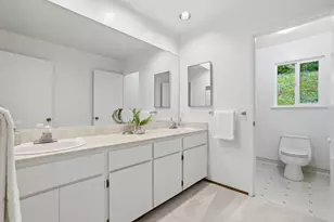 27769 Edgerton Rd, Los Altos Hills, CA 94022 - Photo 23