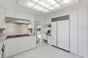 27769 Edgerton Rd, Los Altos Hills, CA 94022 - Photo 17