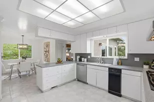 27769 Edgerton Rd, Los Altos Hills, CA 94022 - Photo 15