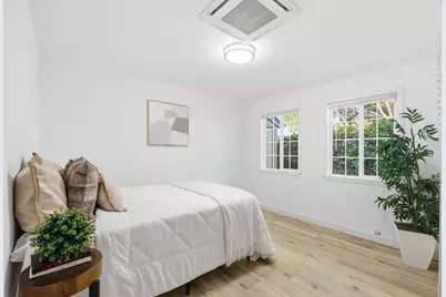 717 &amp; 723 Ellsworth Pl, Palo Alto, CA 94306 - Photo 15