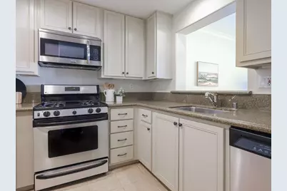 633 Elm St 406, San Carlos, CA 94070 - Photo 9