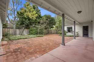 755 Northampton Dr, Palo Alto, CA 94303 - Photo 27