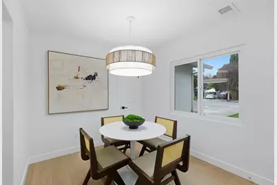 294 Beechnut Ave, Sunnyvale, CA 94085 - Photo 13