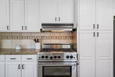 729 N 20th St, San Jose, CA 95112 - Photo 11