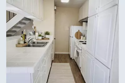 32656 Brenda Way 2, Union City, CA 94587 - Photo 3