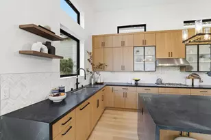 11660 Winding Way, Los Altos, CA 94024 - Photo 11