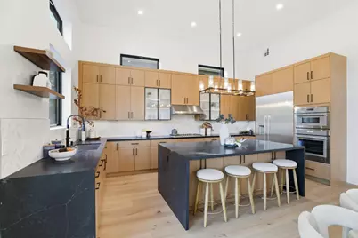 11660 Winding Way, Los Altos, CA 94024 - Photo 9