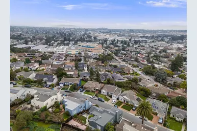 4030 Bayview Ave, San Mateo, CA 94403 - Photo 3