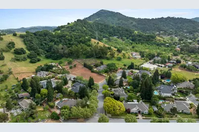 640 Sparhawk Dr, Morgan Hill, CA 95037 - Photo 47