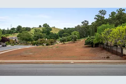 640 Sparhawk Dr, Morgan Hill, CA 95037 - Photo 35