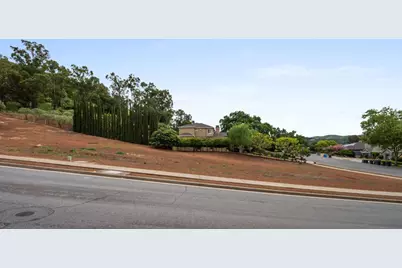 640 Sparhawk Dr, Morgan Hill, CA 95037 - Photo 33