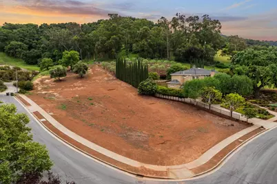 640 Sparhawk Dr, Morgan Hill, CA 95037 - Photo 11
