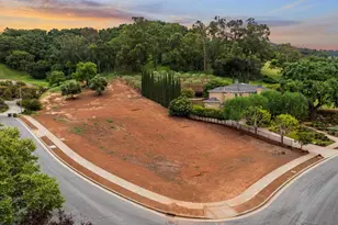 640 Sparhawk Dr, Morgan Hill, CA 95037 - Photo 11