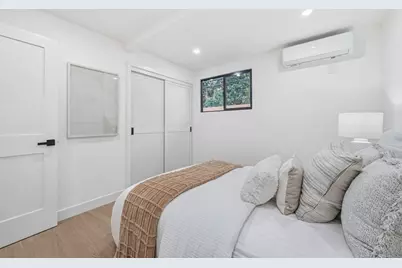 1718 Eleanor Dr, San Mateo, CA 94402 - Photo 35