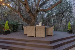 1922 Creek Dr, San Jose, CA 95125 - Photo 35