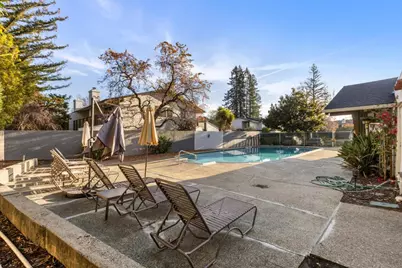 2445 Sharon Oaks Dr, Menlo Park, CA 94025 - Photo 19