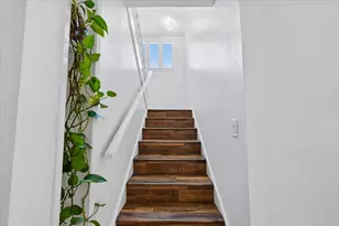 1570 Hillsdale Ave, San Jose, CA 95118 - Photo 15