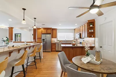 2501 Tolworth Dr, San Jose, CA 95128 - Photo 17