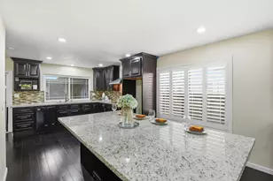 5475 Century Park Way, San Jose, CA 95111 - Photo 11