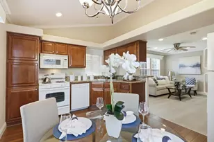 14685 Oka Rd 11, Los Gatos, CA 95032 - Photo 9