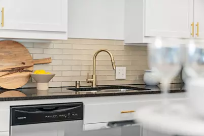 2505 Greer Rd, Palo Alto, CA 94303 - Photo 15