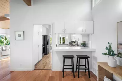 5914 Zinn Dr, Oakland, CA 94611 - Photo 13