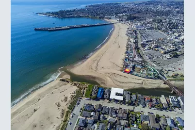 1130 E Cliff Dr, Santa Cruz, CA 95062 - Photo 7