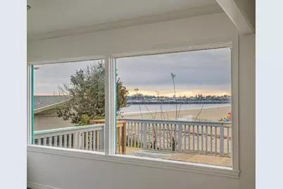 1130 E Cliff Dr, Santa Cruz, CA 95062 - Photo 19