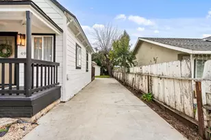 49 Hawkins St, Hollister, CA 95023 - Photo 21