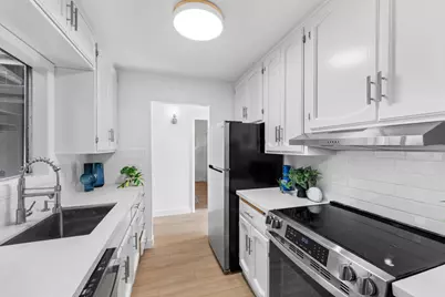 80 Watkins Ave, Atherton, CA 94027 - Photo 13