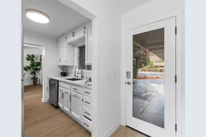 80 Watkins Ave, Atherton, CA 94027 - Photo 11